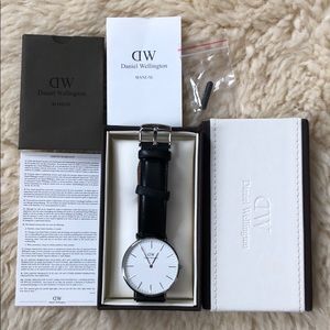 Daniel Wellington classic watch